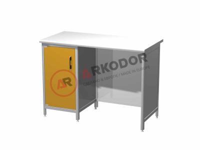 Стол лабораторный AR-PL31 (ДСП)